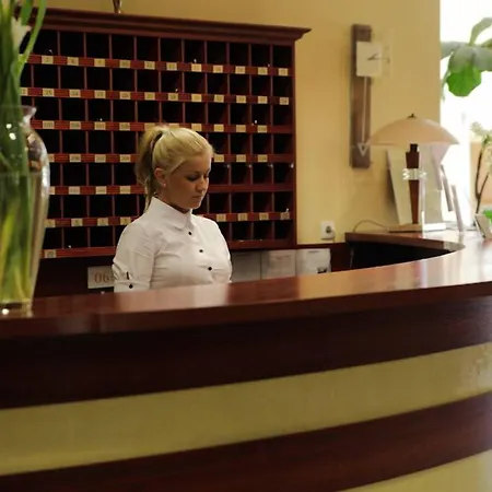 Bursztyn Medical & Wellness