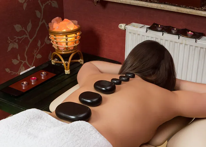 Bursztyn Medical & Wellness Hotel 4*